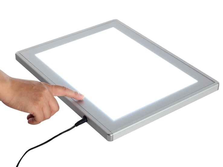 TABLE LUMINEUSE SLIM